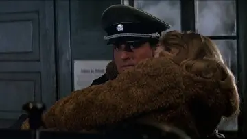 Zasłona do filmu "Światło w mroku" #1037098
