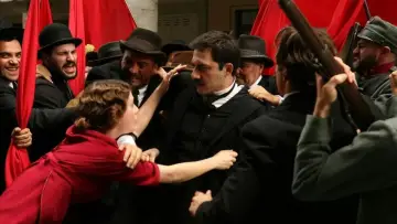 Zasłona do filmu "Vincere" #482076