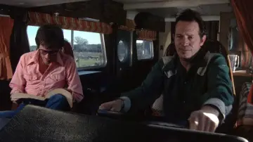 Zasłona do filmu "Wyścig z diabłem" #1822354