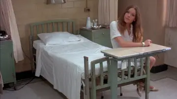 Zasłona do filmu "Szpital" #1569168