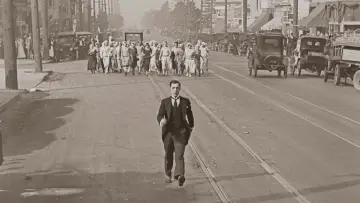 Zasłona do filmu "Szczęśliwa siódemka" #1062749