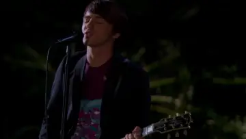 Zasłona do filmu "Wesołych Świąt, Drake i Josh" #1079086