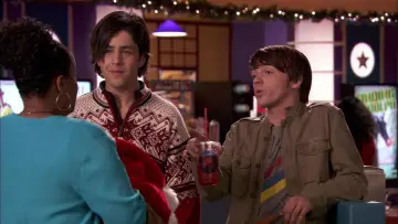 Zasłona do filmu "Wesołych Świąt, Drake i Josh" #1079144