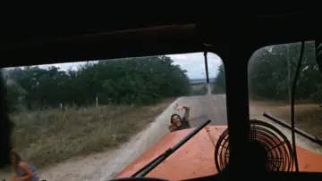 Zasłona do filmu "Teksańska masakra piłą mechaniczną" #1893172