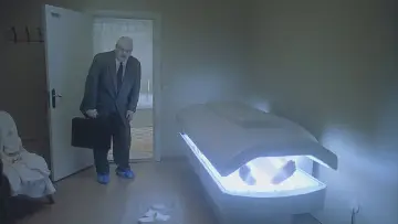 Zasłona do filmu "Pieśni z drugiego piętra" #1082077