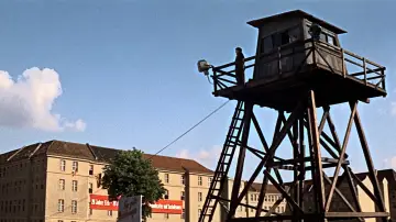Zasłona do filmu "Pogrzeb w Berlinie" #364774