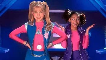 Zasłona do filmu "Zenon: Girl of the 21st Century" #1860036