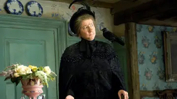 Zasłona do filmu "Niania i wielkie bum" #772814
