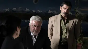 Zasłona do filmu "Ejder Kapanı" #709888