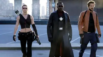 Zasłona do filmu "Blade: Mroczna Trójca" #318886