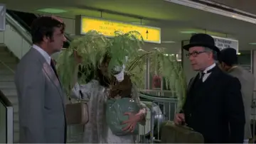 Zasłona do filmu "Bogata, wolna, samotna" #1617835
