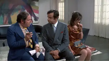 Zasłona do filmu "Bogata, wolna, samotna" #1617838