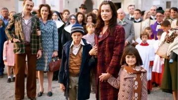 Zasłona do filmu "Coś pięknego" #226527