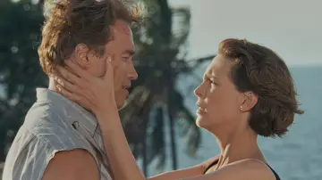 Zasłona do filmu "Prawdziwe kłamstwa" #618661