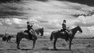 Zasłona do filmu "Masakra Fortu Apache" #873222