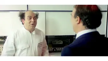 Zasłona do filmu "Vieni avanti cretino" #436301