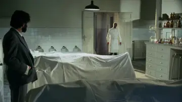 Zasłona do filmu "Grobowce ślepej śmierci" #1082267