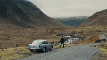 Zasłona do filmu "Skyfall" #587972