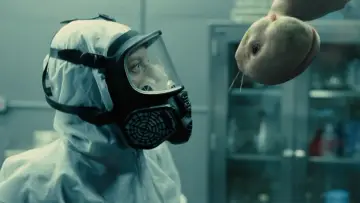 Zasłona do filmu "Istota" #330175