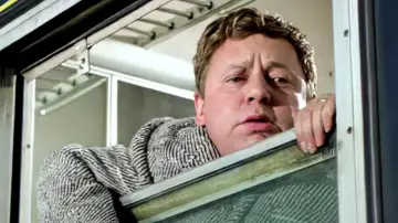 Zasłona do filmu "Drugi tragiczny film o Fantozzim" #1538226