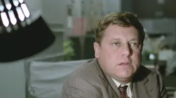 Zasłona do filmu "Drugi tragiczny film o Fantozzim" #1538228