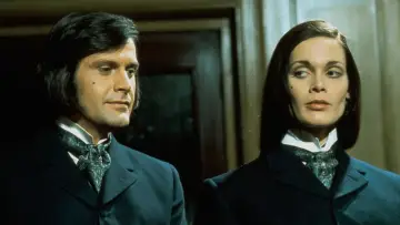 Zasłona do filmu "Dr. Jekyll & Sister Hyde" #432765