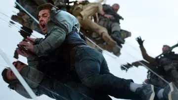 Zasłona do filmu "Transformers: Po ciemnej stronie Księżyca" #810704
