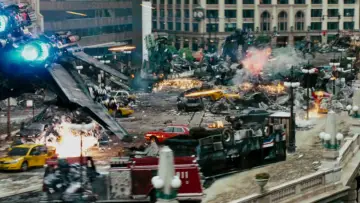 Zasłona do filmu "Transformers: Po ciemnej stronie Księżyca" #810711