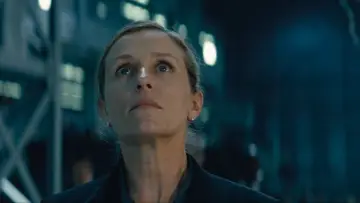 Zasłona do filmu "Transformers: Po ciemnej stronie Księżyca" #810728