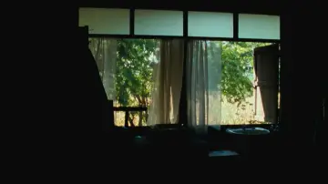 Zasłona do filmu "Wujek Boonmee, który potrafi przywołać swoje poprzednie wcielenia" #996518