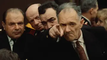 Zasłona do filmu "Pali się, moja panno" #456548