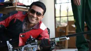 Zasłona do filmu "வாரணம் ஆயிரம்" #1157891