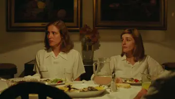 Zasłona do filmu "Kieł" #1647327
