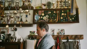 Zasłona do filmu "Kieł" #738648