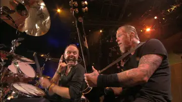 Zasłona do filmu "Metallica: Orgullo, Pasion y Gloria - Tres Noches en la Ciudad de Mexico 2009" #1146536