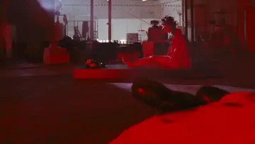 Zasłona do filmu "式日" #1890240