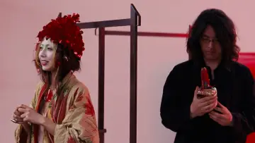 Zasłona do filmu "式日" #950053