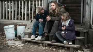 Zasłona do filmu "Do szpiku kości" #261073