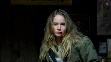 Zasłona do filmu "Do szpiku kości" #889858