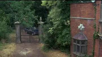 Zasłona do filmu "Dom wampirów" #393884
