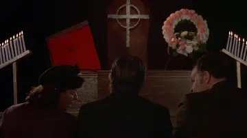 Zasłona do filmu "Deranged" #1113583