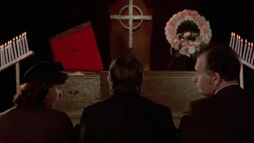 Zasłona do filmu "Deranged" #1113593
