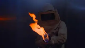 Zasłona do filmu "Nie chodź do tego domu" #1100094