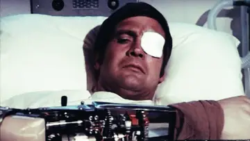 Zasłona do filmu "The Six Million Dollar Man" #932929