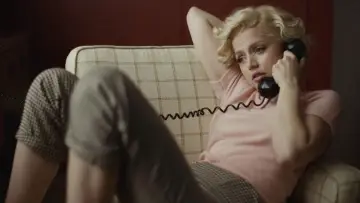 Zasłona do filmu "Blondynka" #696872