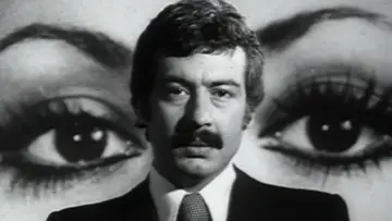 Zasłona do filmu "Bir İntihar" #1629333