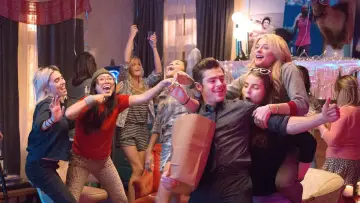 Zasłona do filmu "Sąsiedzi 2" #859492