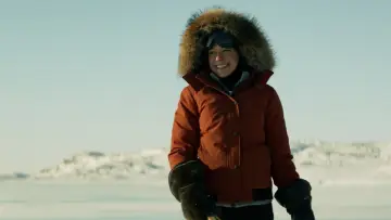 Zasłona do filmu "Kochankowie i niedźwiedź" #427668