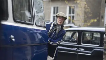 Zasłona do filmu "Dama w vanie" #289049