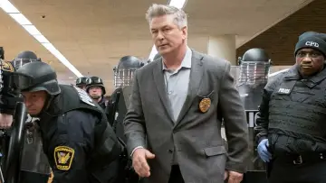 Zasłona do filmu "Nieposłuszni" #1624638